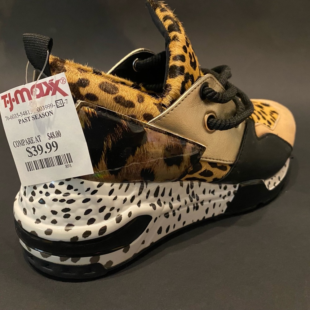 Steve Madden fashion sneaker